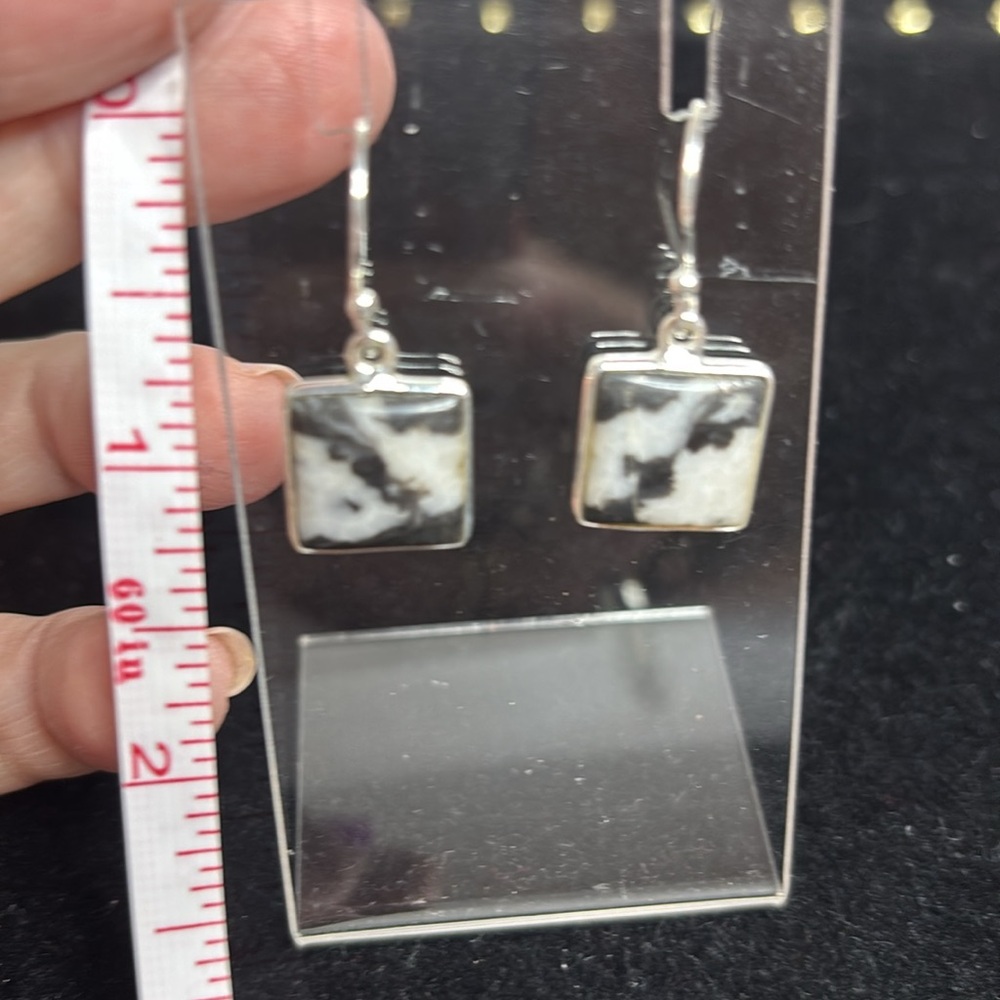 White buffalo earrings sterling silver - Picture 7 of 7